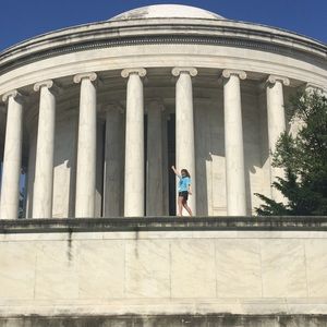 Meet your Posher, Livi